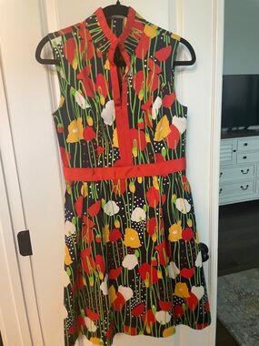 Elizabeth McKay Black Floral Sleeveless Midi Dress with Red Trim